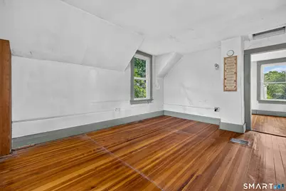 44 Rogers Street, New London, CT 06320 - Photo 20