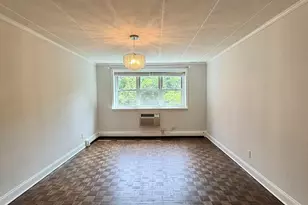 27 Northill St, Stamford, CT 06907 - Photo 4