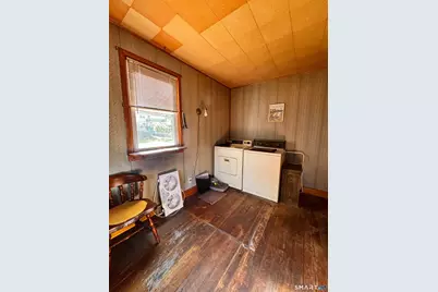 17 Fulton Street, New Britain, CT 06051 - Photo 12