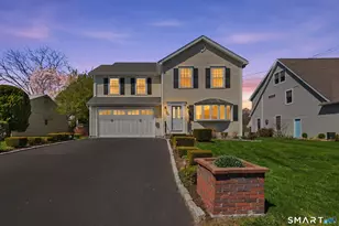 235 Laurel St, Stratford, CT 06615 - Photo 2