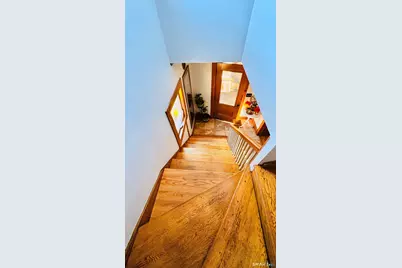 25 Quinnipiac Avenue, North Haven, CT 06473 - Photo 10
