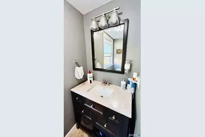 25 Quinnipiac Avenue, North Haven, CT 06473 - Photo 22