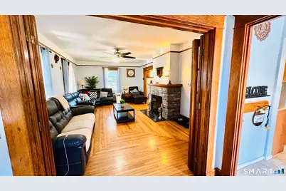 25 Quinnipiac Avenue, North Haven, CT 06473 - Photo 10