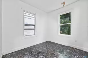 32 Greenwood St, New Britain, CT 06051 - Photo 12
