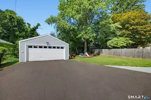 30 Winthrop Terrace, Meriden, CT 06451 - Photo 4