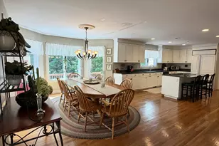 918 Rock Rimmon Rd, Stamford, CT 06903 - Photo 4