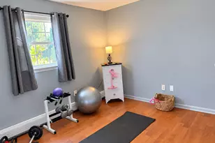 70 Dannell Dr, Stamford, CT 06905 - Photo 16