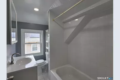 68-70 Westfield Avenue, Bridgeport, CT 06606 - Photo 14