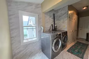 70 Westfield Ave, Bridgeport, CT 06606 - Photo 24