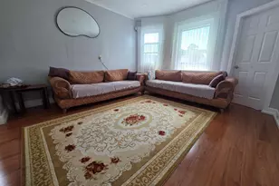 70 Westfield Ave, Bridgeport, CT 06606 - Photo 2