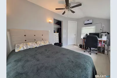 70 Westfield Avenue, Bridgeport, CT 06606 - Photo 12