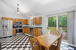 629 Voluntown Rd, Griswold, CT 06351 - Photo 10