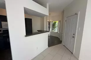 31 High St, East Hartford, CT 06118 - Photo 4
