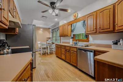 4 Robinhood Drive, Ledyard, CT 06335 - Photo 6
