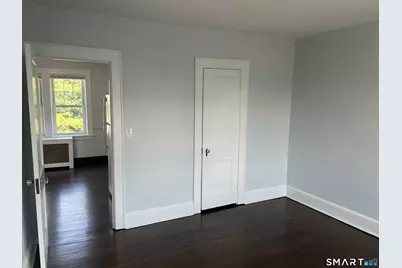24 Circular Avenue #3B, Bridgeport, CT 06605 - Photo 16