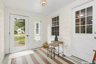 1706 Main St, Glastonbury, CT 06033 - Photo 18