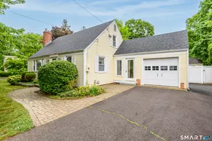 1706 Main St, Glastonbury, CT 06033 - Photo 4