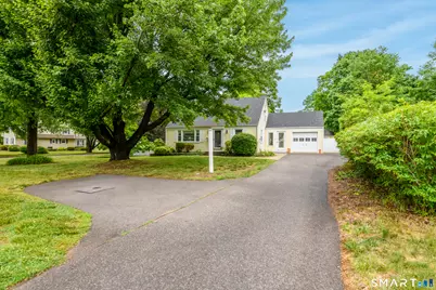 1706 Main Street, Glastonbury, CT 06033 - Photo 2
