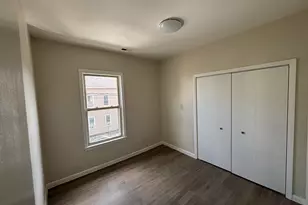 236 Brook St, Bridgeport, CT 06608 - Photo 8
