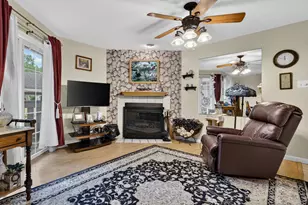 87 Leafwood Ln, Groton, CT 06340 - Photo 12