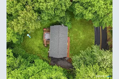 24 Dean Road, East Lyme, CT 06333 - Photo 8