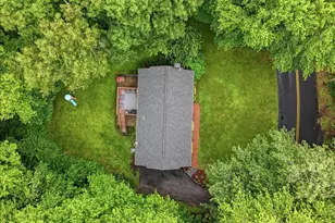 24 Dean Rd, East Lyme, CT 06333 - Photo 8