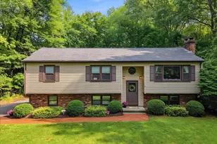 24 Dean Rd, East Lyme, CT 06333 - Photo 4