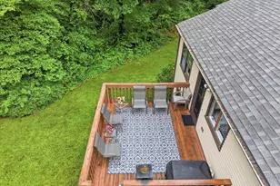 24 Dean Rd, East Lyme, CT 06333 - Photo 18