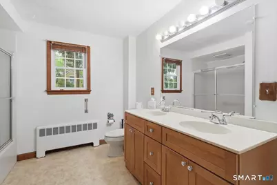 39 Buckingham Street, Stonington, CT 06379 - Photo 18