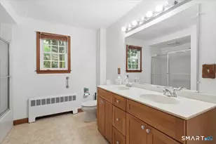 39 Buckingham St, Stonington, CT 06379 - Photo 18
