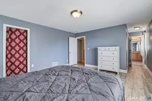 20 Ridgewood Ct, Hamden, CT 06473 - Photo 24