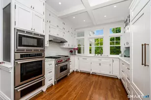 155 Long Neck Point Rd, Darien, CT 06820 - Photo 18