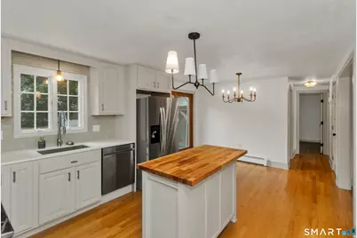 16 Coolidge Drive, Enfield, CT 06082 - Photo 6