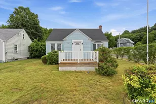 115 Saltonstall Pkwy, East Haven, CT 06512 - Photo 1