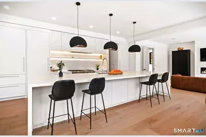 16 Park Avenue, Greenwich, CT 06830 - Photo 10