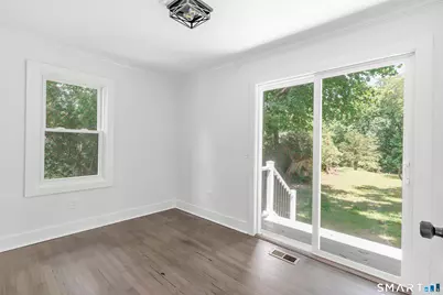 21 Meadow Street, Milford, CT 06460 - Photo 14