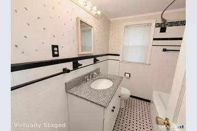 1423 Silver Lane, East Hartford, CT 06118 - Photo 4