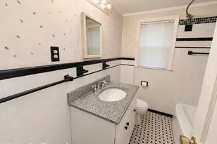 1423 Silver Ln, East Hartford, CT 06118 - Photo 4