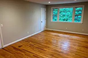 8 Canterbury Ln, Clinton, CT 06413 - Photo 4
