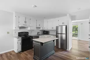 74 River Camp Dr, Newington, CT 06111 - Photo 8