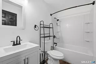 74 River Camp Dr, Newington, CT 06111 - Photo 24