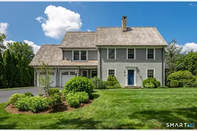 42 Kimberly Place, New Canaan, CT 06840 - Photo 1