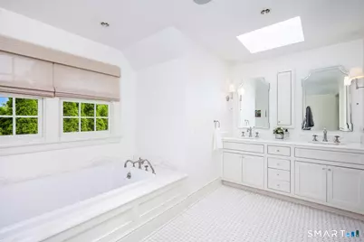 42 Kimberly Place, New Canaan, CT 06840 - Photo 24