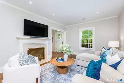42 Kimberly Place, New Canaan, CT 06840 - Photo 4