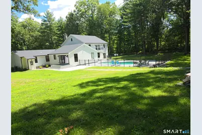 203 Wildflower Lane, Fairfield, CT 06824 - Photo 2