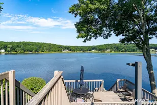 12 Michelle Ln, Stonington, CT 06355 - Photo 8