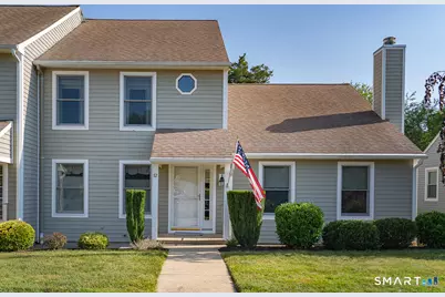 12 Michelle Lane #12, Stonington, CT 06355 - Photo 2