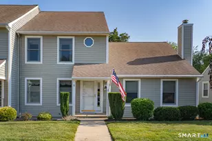 12 Michelle Ln, Stonington, CT 06355 - Photo 2