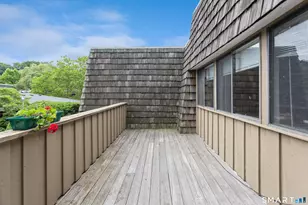 106 Gillies Ln, Norwalk, CT 06854 - Photo 28
