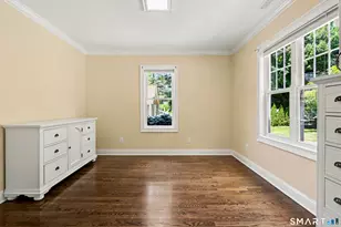 12 Cottage Pl, Trumbull, CT 06611 - Photo 16